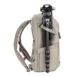VEO METRO B20L CM - Kamerarucksack creme - 20 Liter
