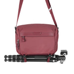 VEO METRO S7L MG - Schultertasche burgunder - 7 Liter