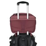 VEO METRO S9L MG - Schultertasche burgunder - 9 Liter